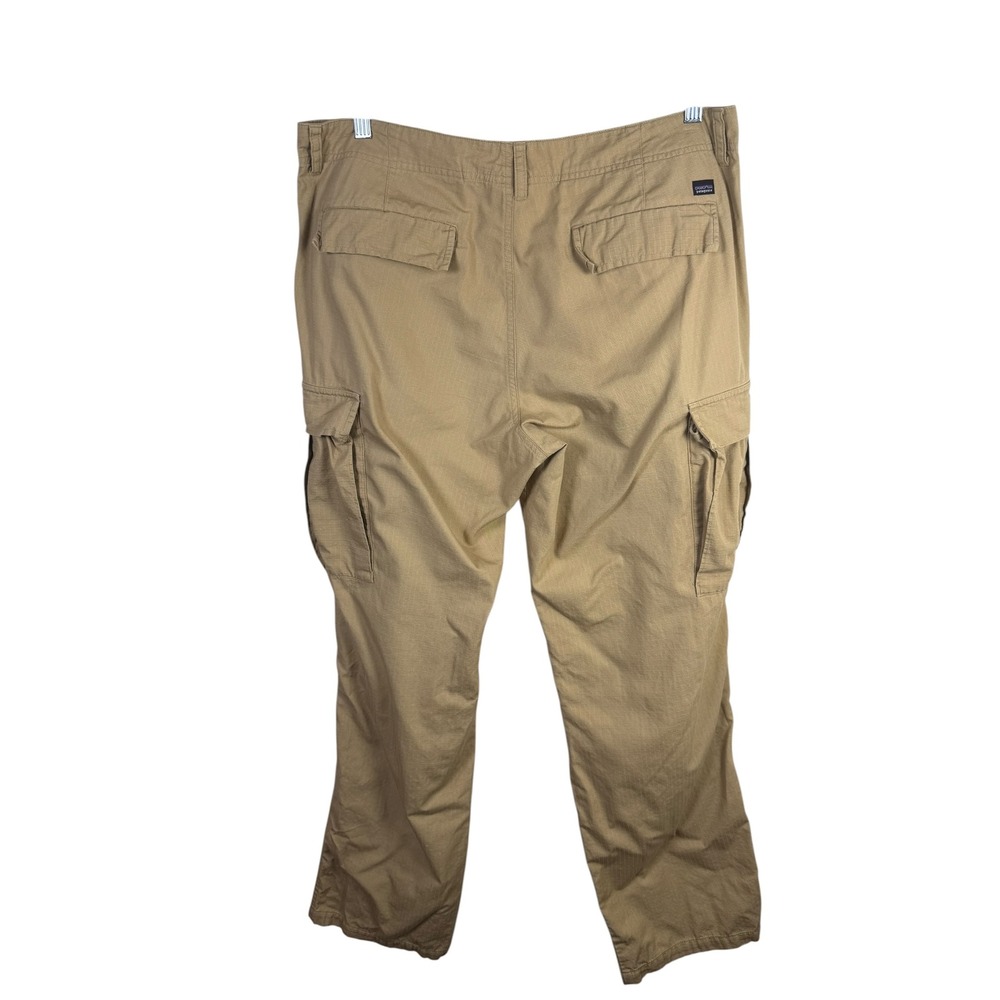 Patagonia Men's Organic Cotton cargo Pants Tan Size 35 - Picture 3 of 6
